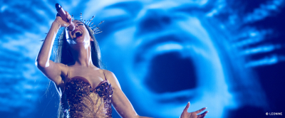 MOTHER MARY - Wie der ikonische Bühnen-Look eines Pop-Stars entsteht